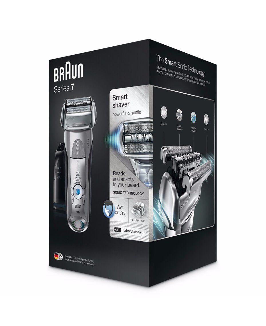 Braun Series 7 Wet Dry Electric Shaver Silver Plus Clean Charge