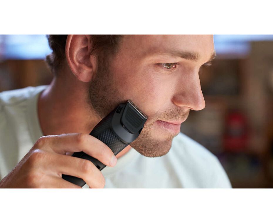 Philips Series 3000 Beard Stubble Trimmer Shaver Shop Go against the direction of hair growth to remove excess bulk. series 3000 beard stubble trimmer