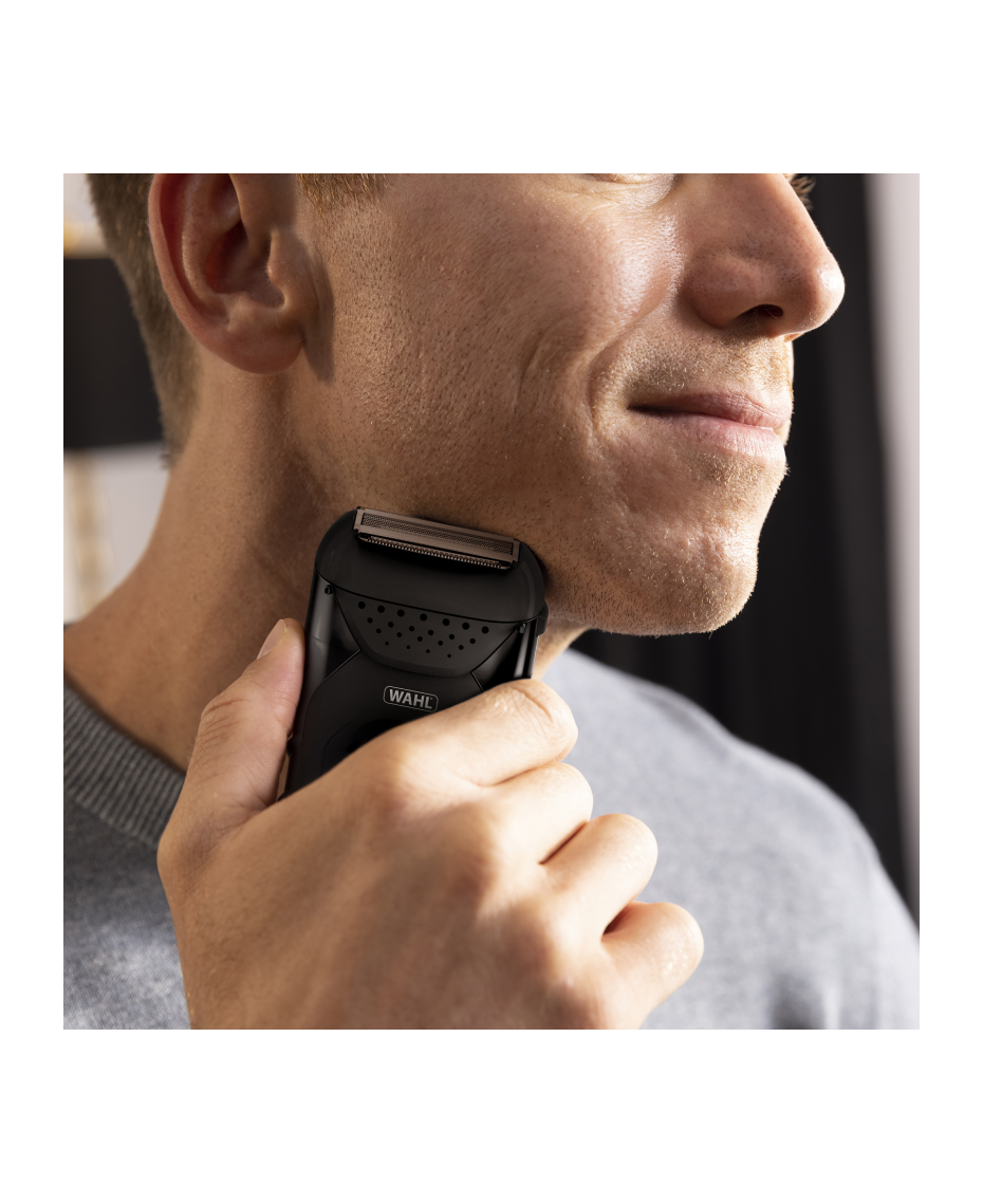 Wahl Waterproof Compact Shaver Battery Shaver Shop