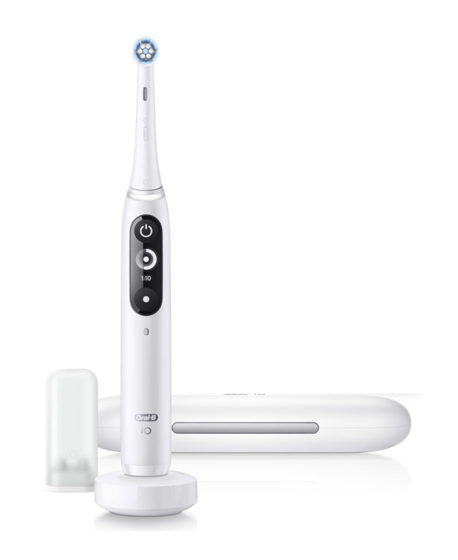Oral-B | iO7 Electric Toothbrush - White | Shaver Shop