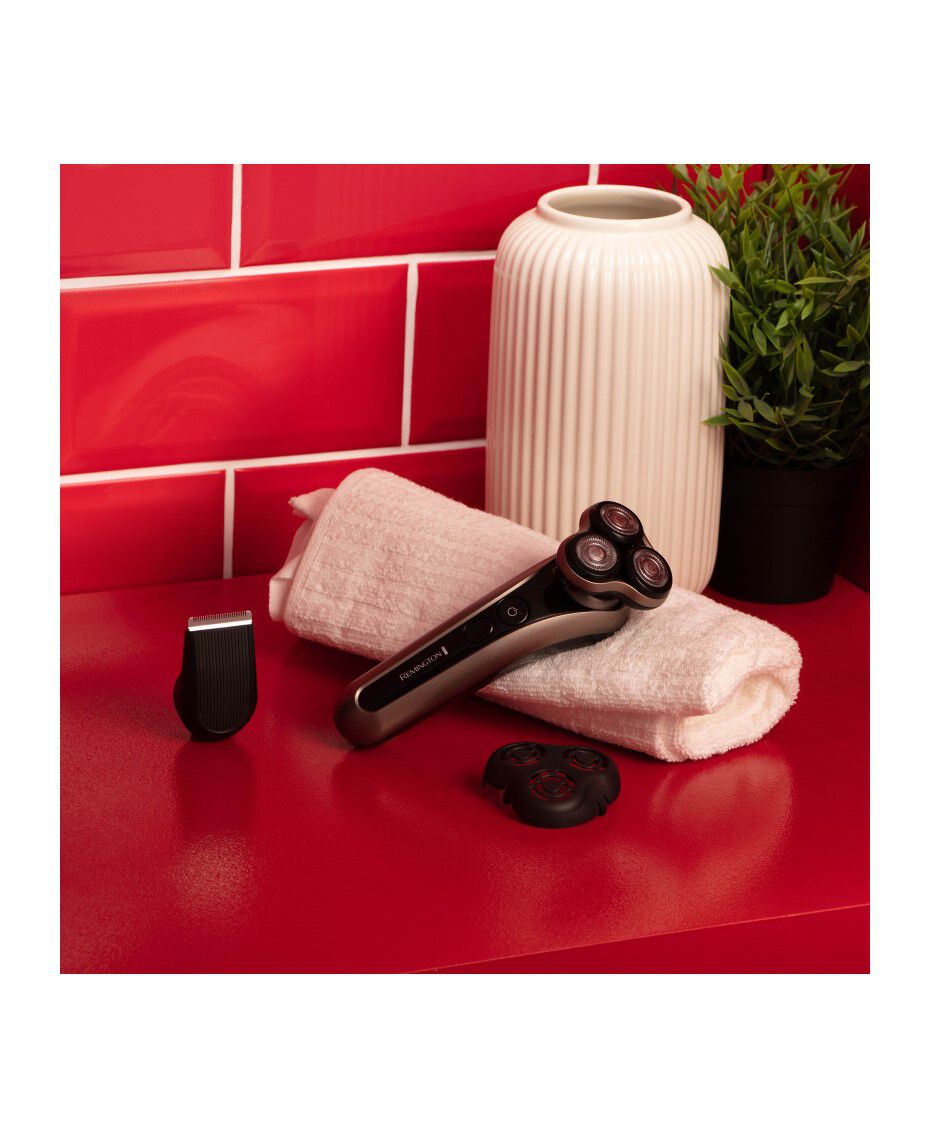 Remington Limitless X7 Rotary Shaver Shaver Shop