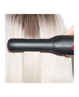unplugged cordless hair straightener