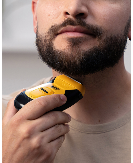 Extreme Grip Waterproof Compact Electric Shaver