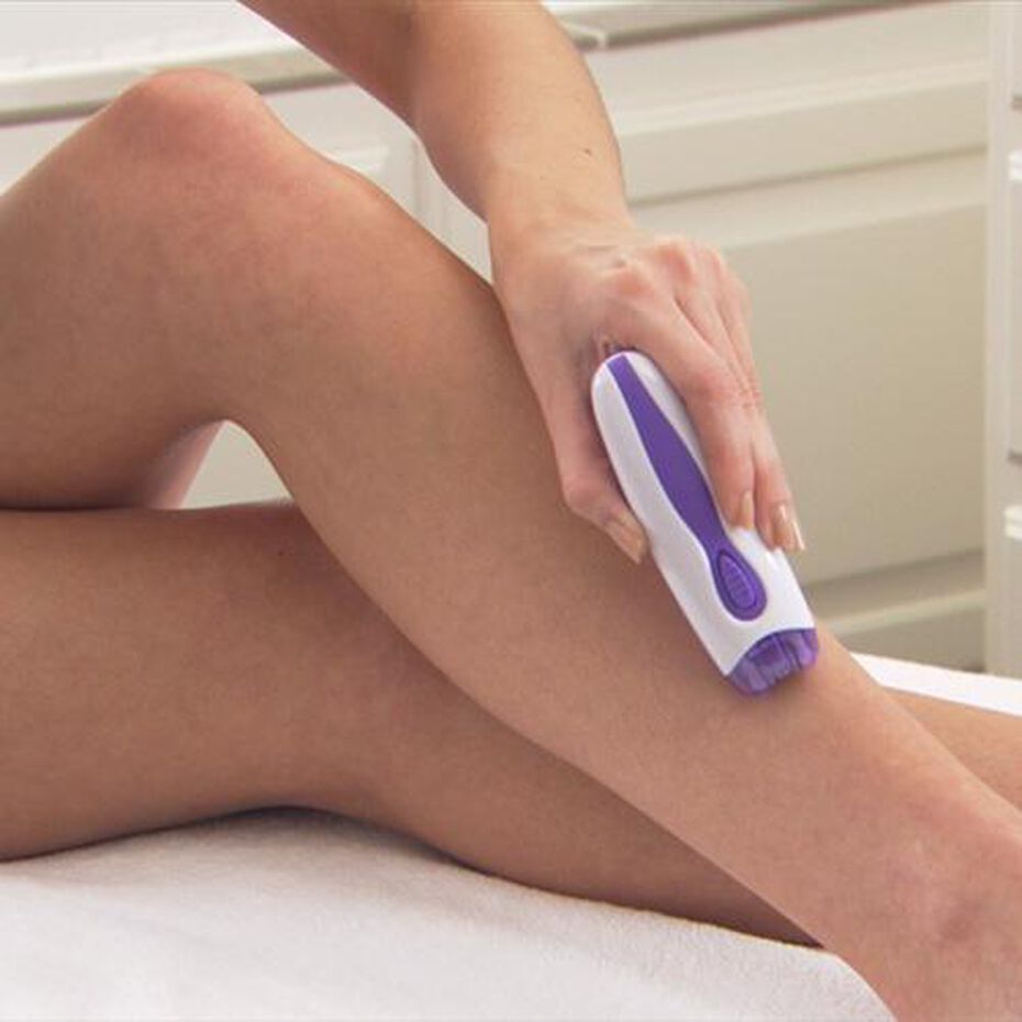 Epi Smooth Epi Smooth Epilator Shaver Shop So finishing touch flawless tends to get more favorable ⭐ reviews than epi smooth precision, as seen on the chart below.