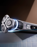 Series i9000 Prestige Wet & Dry Electric Shaver with Quick Clean Pod