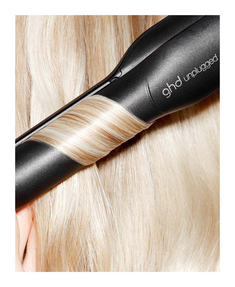 ghd® unplugged™ cordless hair straightener limited edition gift set