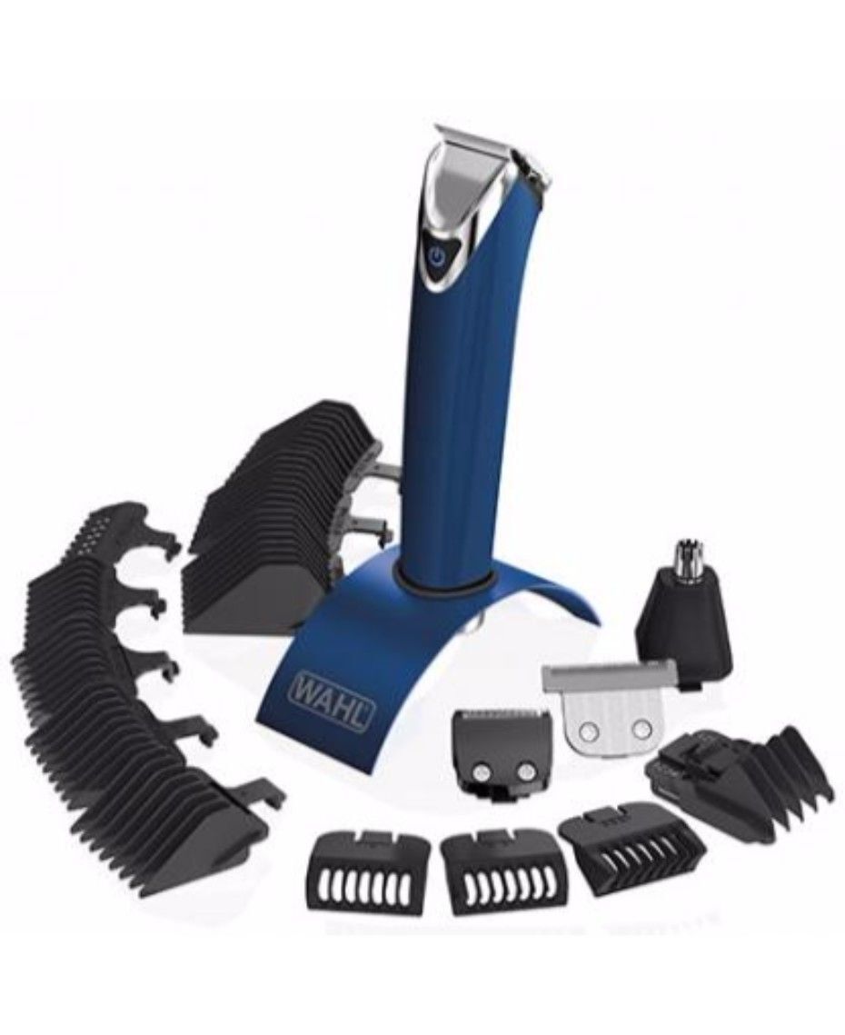 wahl trimmer flashing blue light