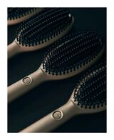 glide™ hair straightening brush