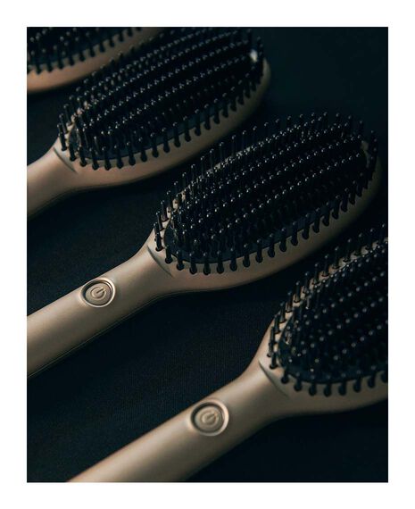 glide™ hair straightening brush