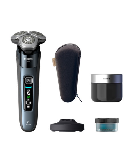 Series i9000 Wet & Dry Electric Shaver with Quick Clean Pod & Charging Stand