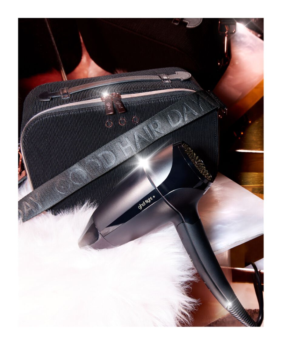 Ghd travel sales gift set