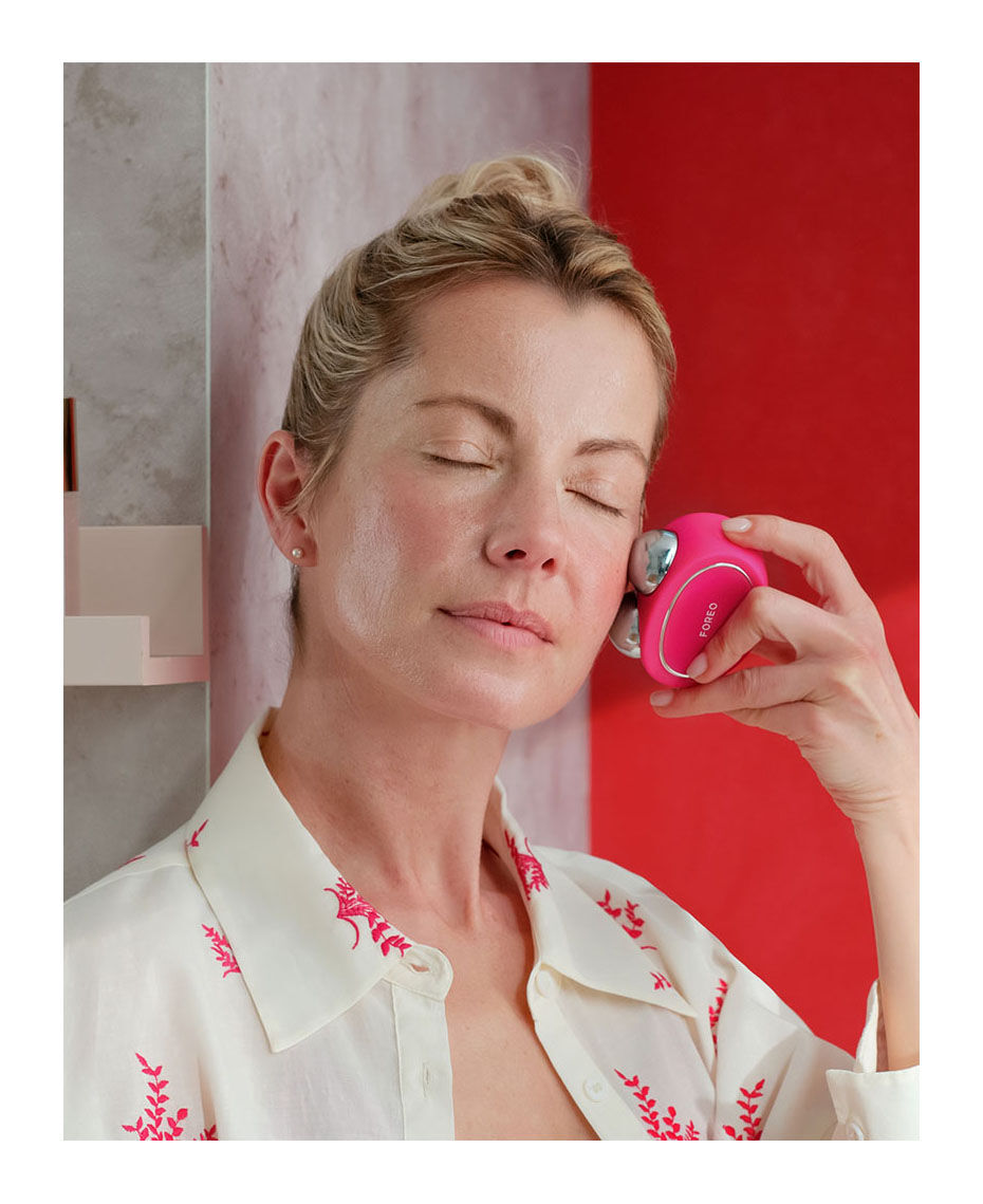 FOREO BEAR チャージセラム　セット Amazon.com: FOREO Age-Defying Bear Bundle - Bear