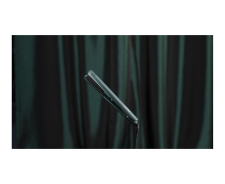 The Evergreen Collection Touch Iron Hair Straightener