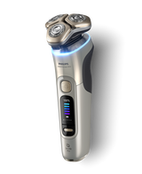 Series i9000 Prestige Ultra Wet & Dry Electric Shaver with Quick Clean Pod & UV Power Case