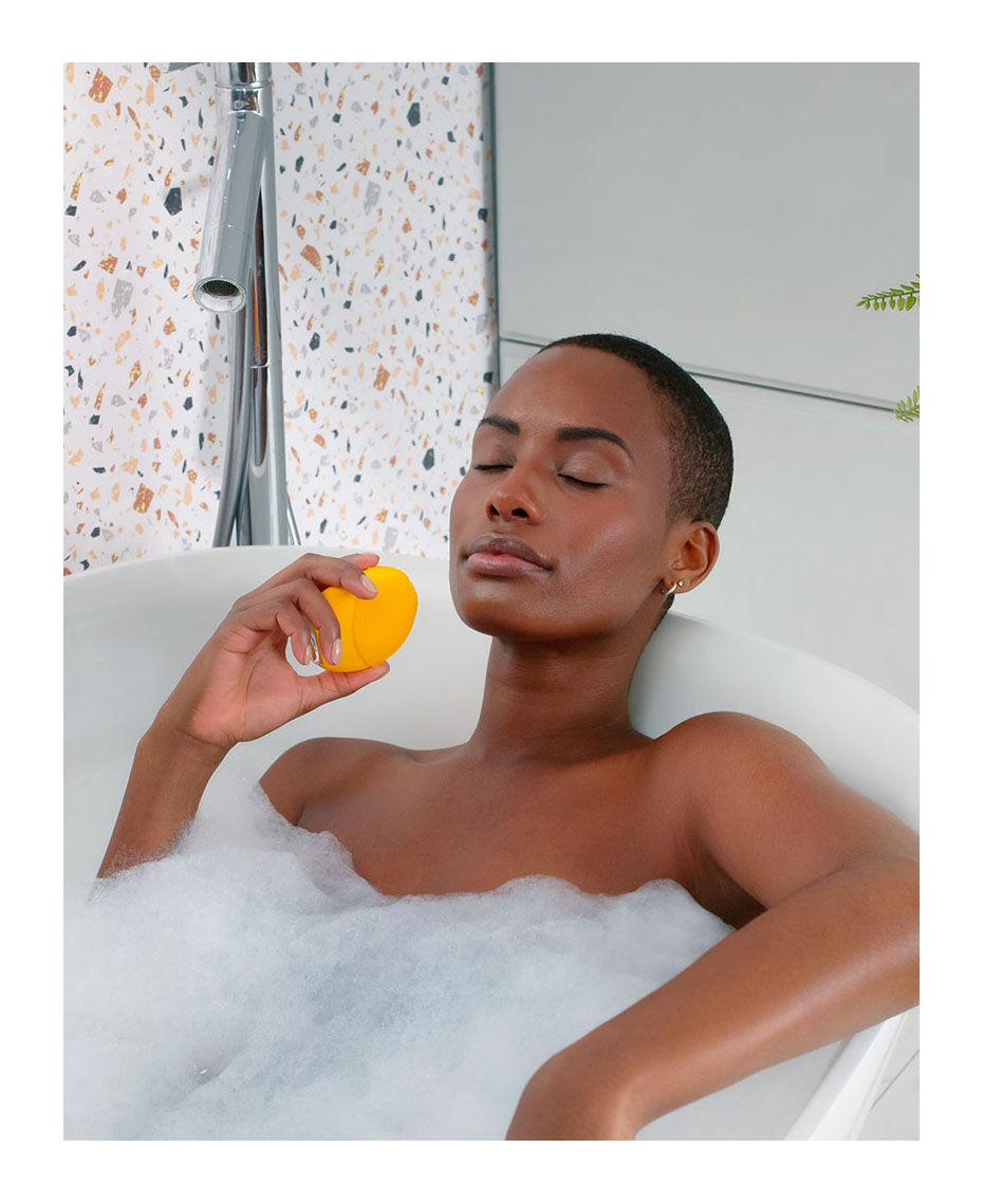 Foreo | LUNA™ Mini 3 - Sunflower Yellow | Shaver Shop