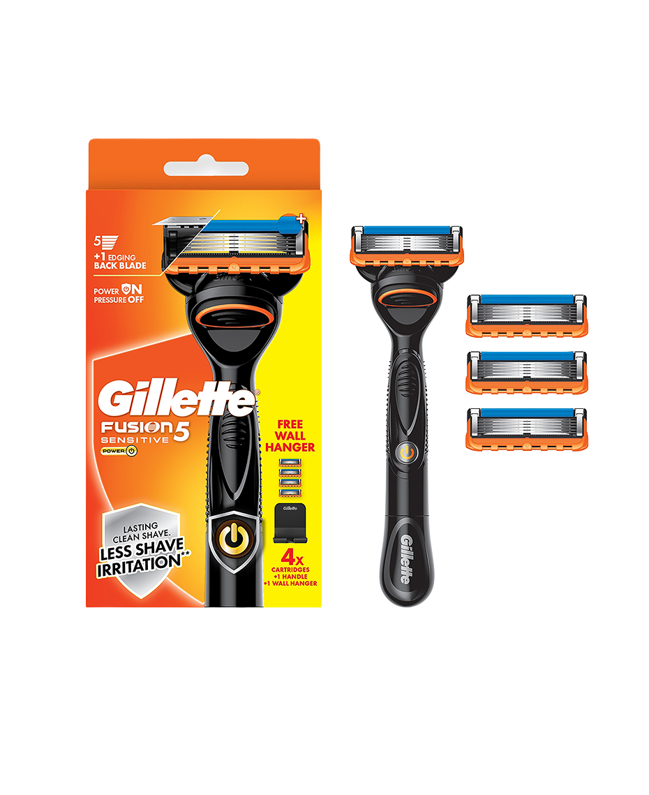Gillette Fusion5 Power Razor + 4 Refills