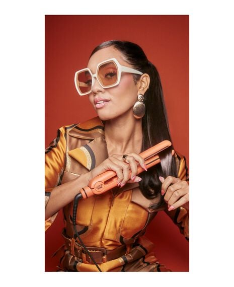 The Retro Iron - Motel Sunset Mandarin