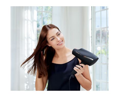 Moisture Infusing Advanced Hair Dryer