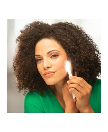 Dermaplane Glow