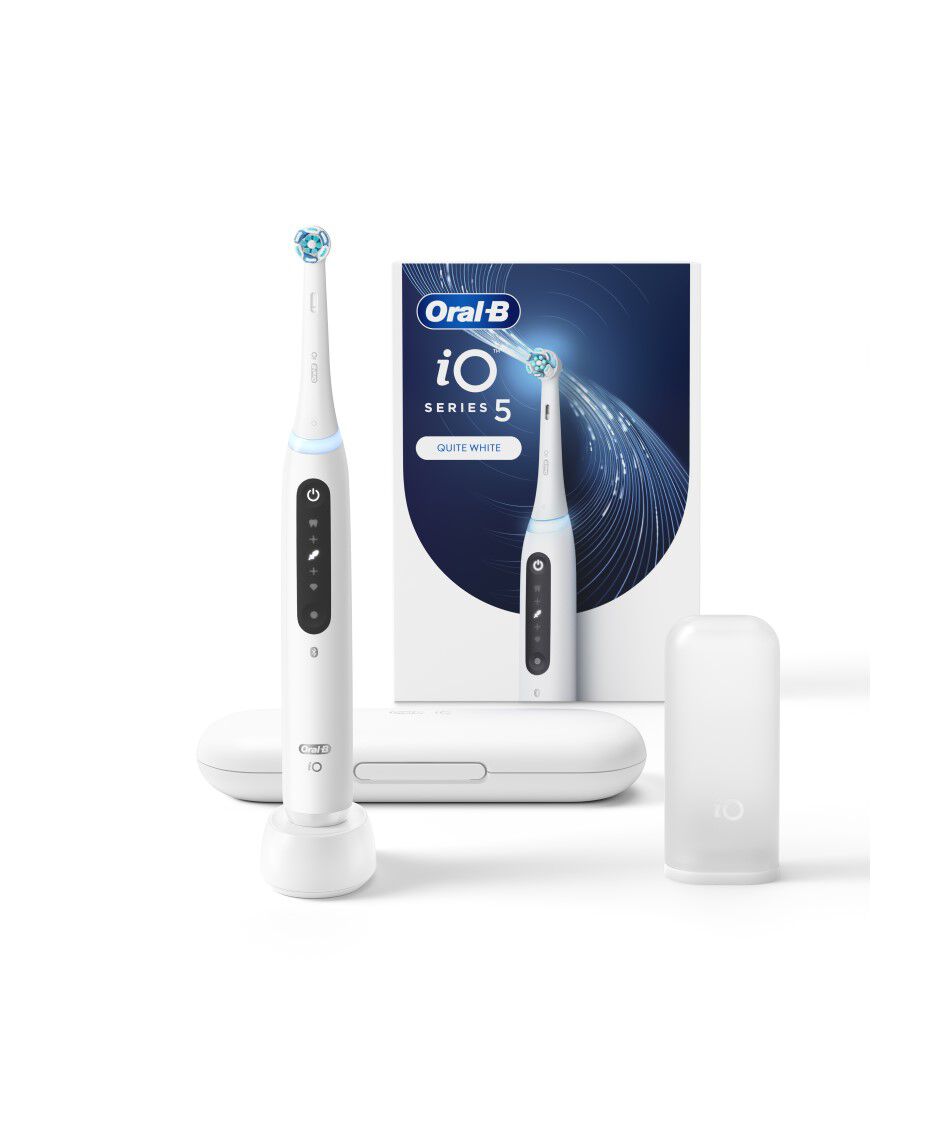 Oral-B | iO5 Electric Toothbrush - White | Shaver Shop