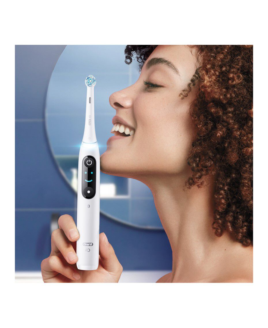 OralB iO9 Electric Toothbrush with Travel Case White Shaver Shop