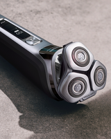 Series i9000 Prestige Wet & Dry Electric Shaver with Quick Clean Pod