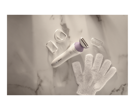 Series 6000 Wet & Dry Electric Ladies Shaver with 4 Accessories