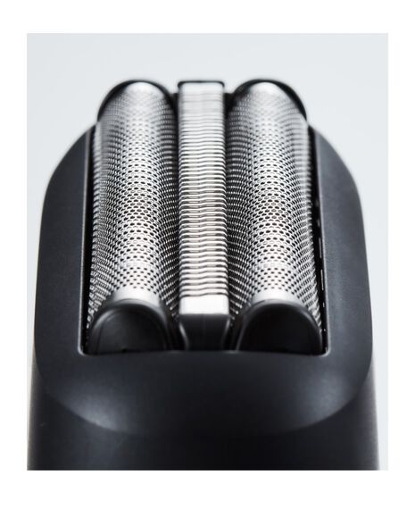 3-Blade Wet & Dry Compact Electric Shaver - White