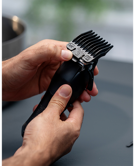 Extreme Grip Lithium-Ion Hair Clipper